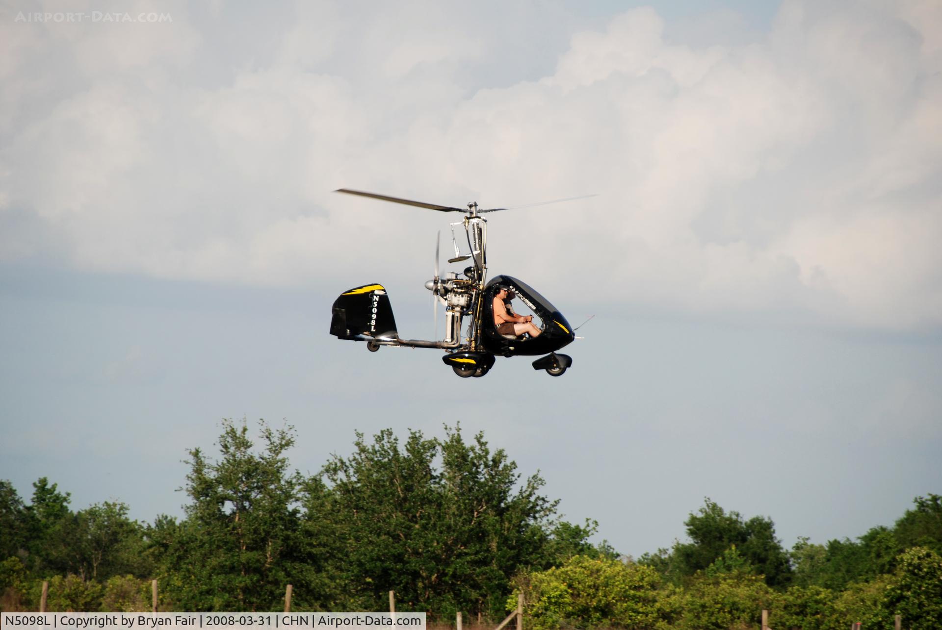 N5098L, 2000 RAF 2000 GTX SE C/N H2-95-6-154, Bensen Days