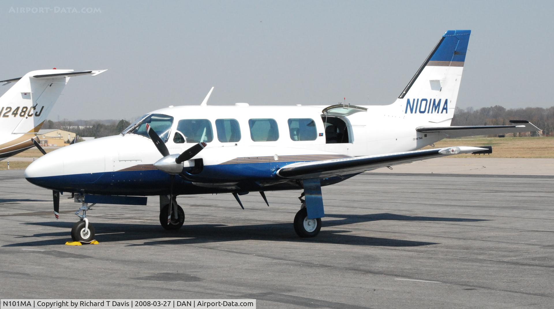 N101MA, 1977 Piper PA-31-350 Chieftain C/N 31-7752186, 1977 Piper PA -31-350 in Danville Va.