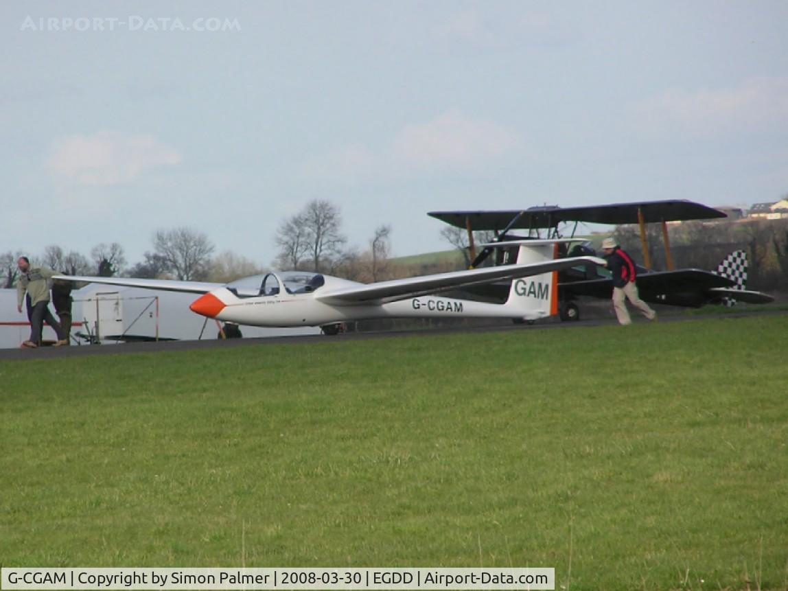 G-CGAM, Schleicher ASK-21 C/N 21144, Schleicher ASK-21 returning to the hangar at Bicester