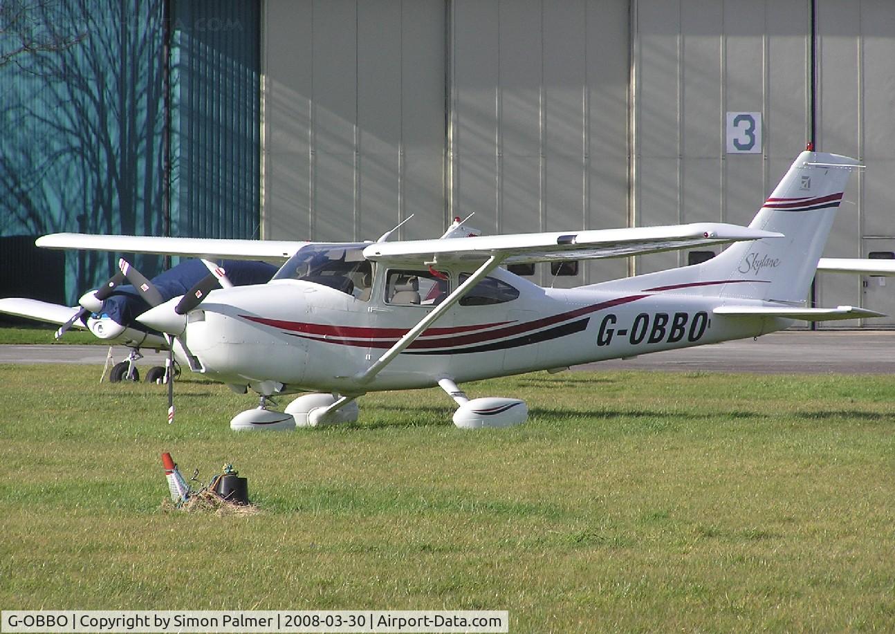 G-OBBO, 1999 Cessna 182S Skylane C/N 18280534, Cessna Skylane at Kidlington