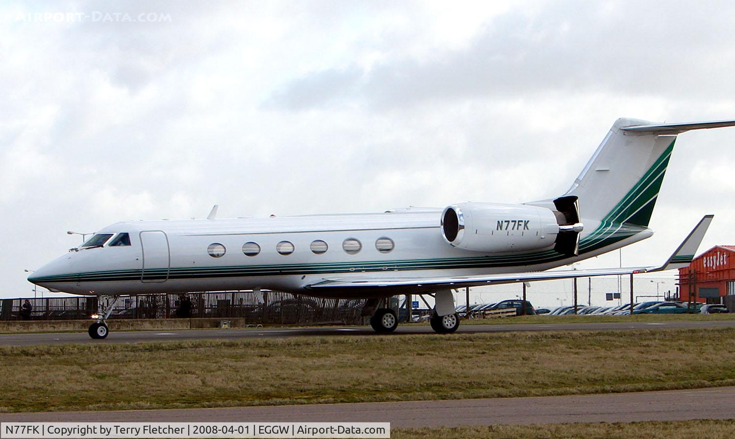 N77FK, 1998 Gulfstream Aerospace G-IV C/N 1357, Gulfstream IV at Luton
