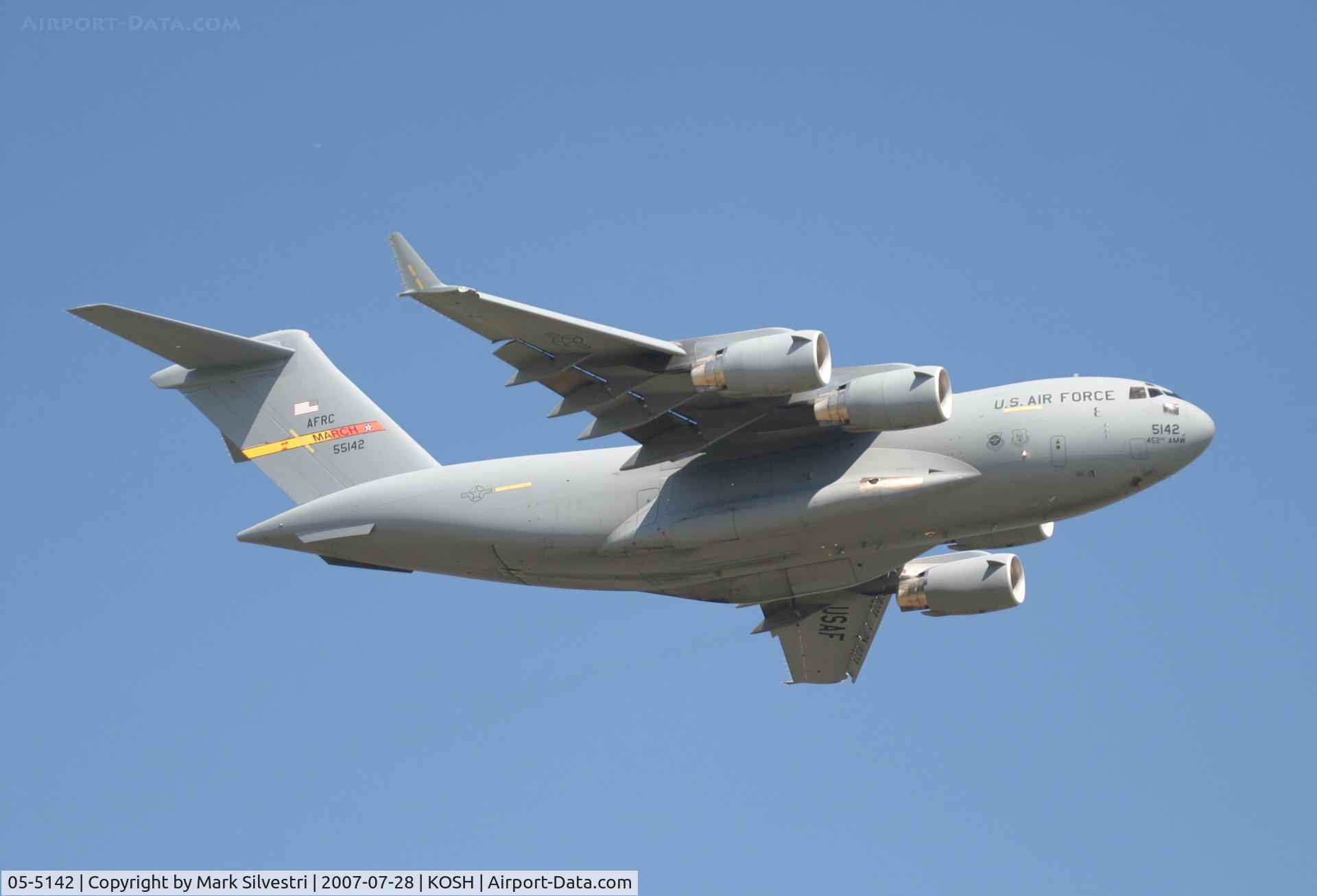 05-5142, 2005 Boeing C-17A Globemaster III C/N P-142, Oshkosh 2007 - C-17A