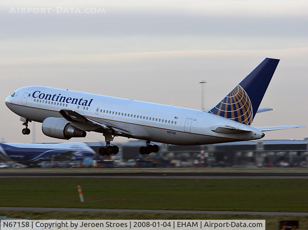 N67158, 2001 Boeing 767-224 C/N 30437, .