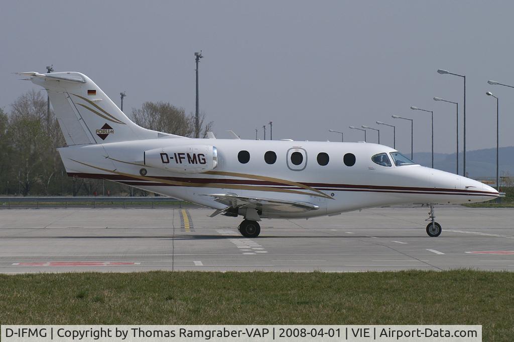 D-IFMG, 2004 Raytheon 390 Premier 1 C/N RB-109, Forum Air Raytheon Premier
