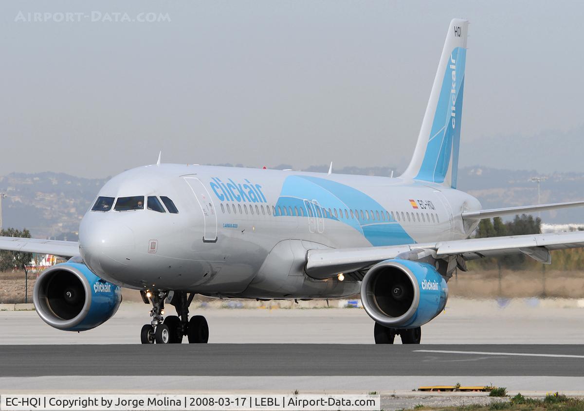 EC-HQI, 2001 Airbus A320-214 C/N 1396, Entering RWY 25L for take off.
