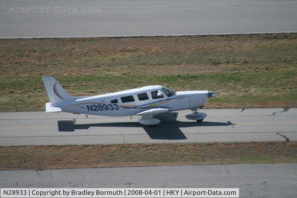 N28933, 1979 Piper PA-32-300 Cherokee Six C/N 32-7940123, A great day to take pictures.