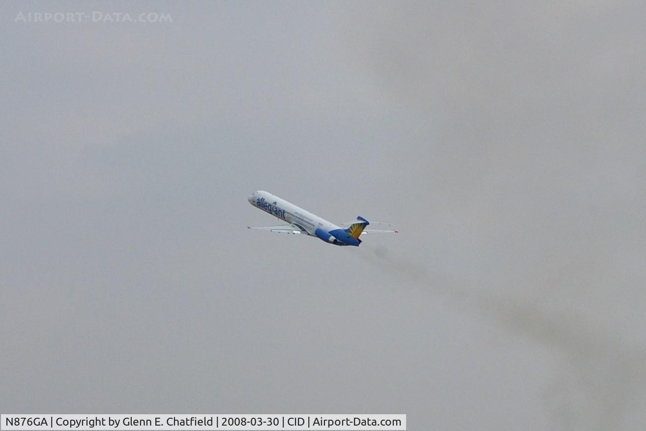 N876GA, 1995 McDonnell Douglas MD-83 (DC-9-83) C/N 53469, Departing Runway 9