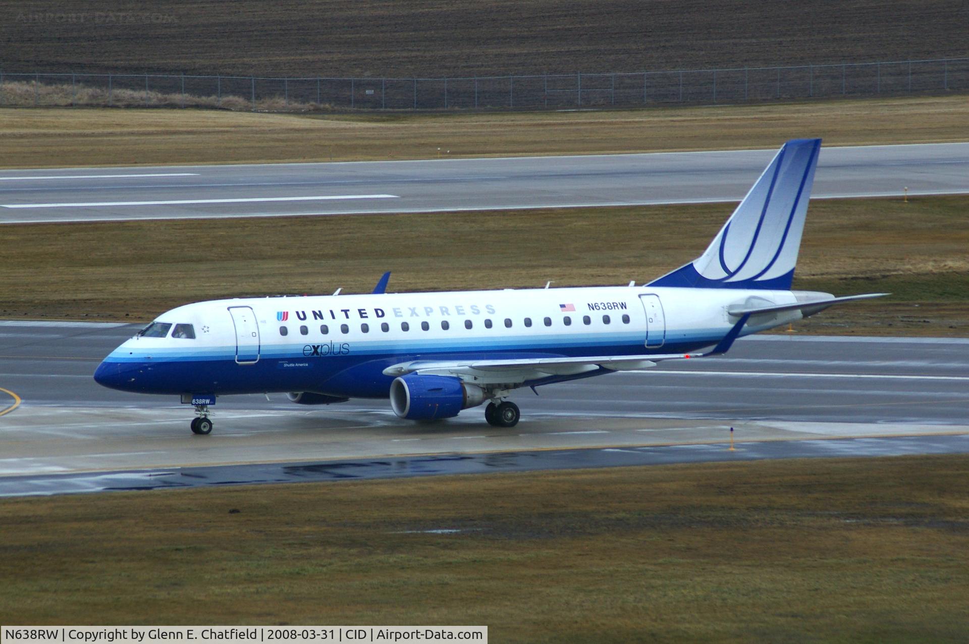 N638RW, 2004 Embraer 170SE (ERJ-170-100SE) C/N 17000053, Taxiing inbound on Alpha, just crossed Runway 13/31