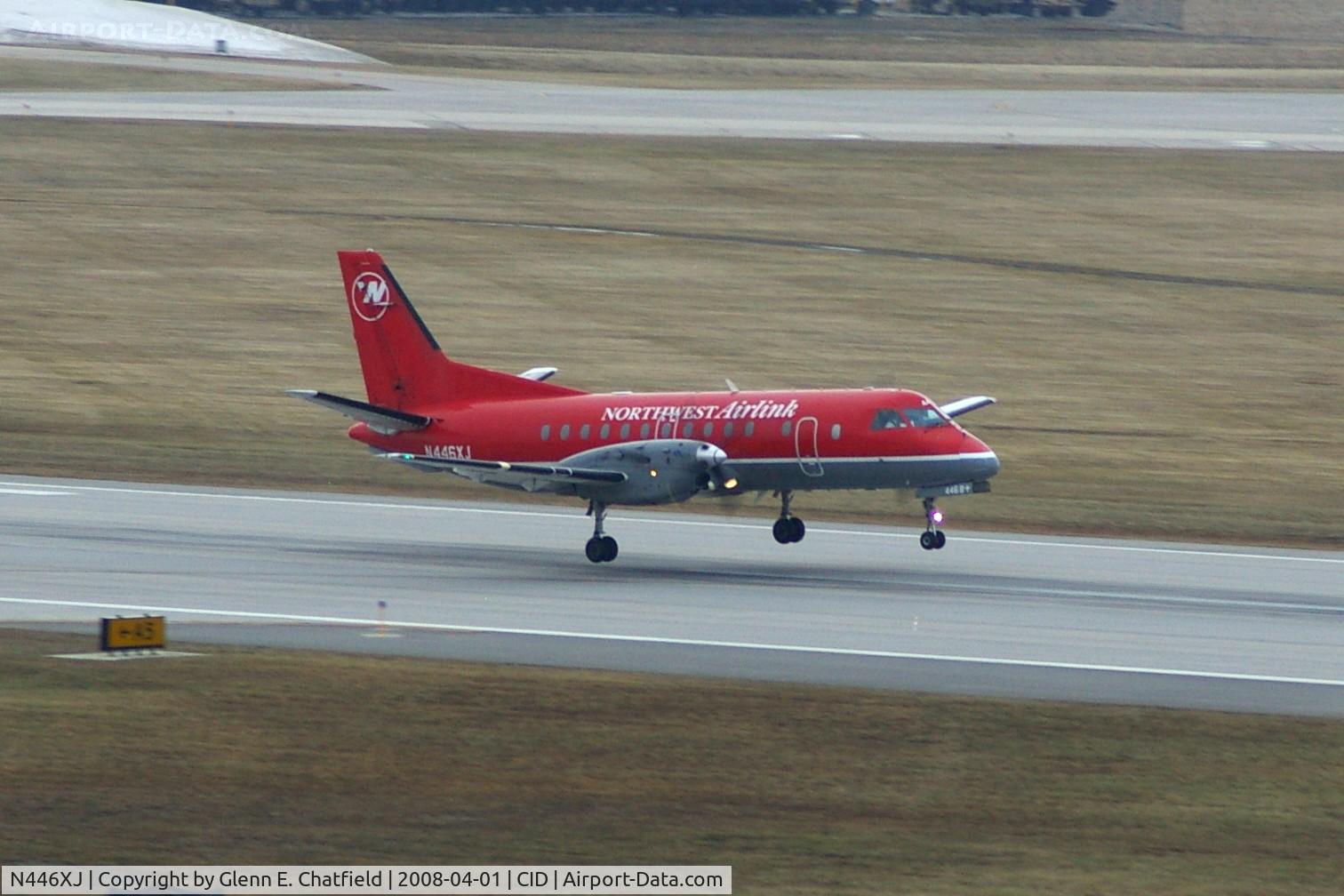 N446XJ, 1998 Saab 340B C/N 340B446, In the flair over Runway 27