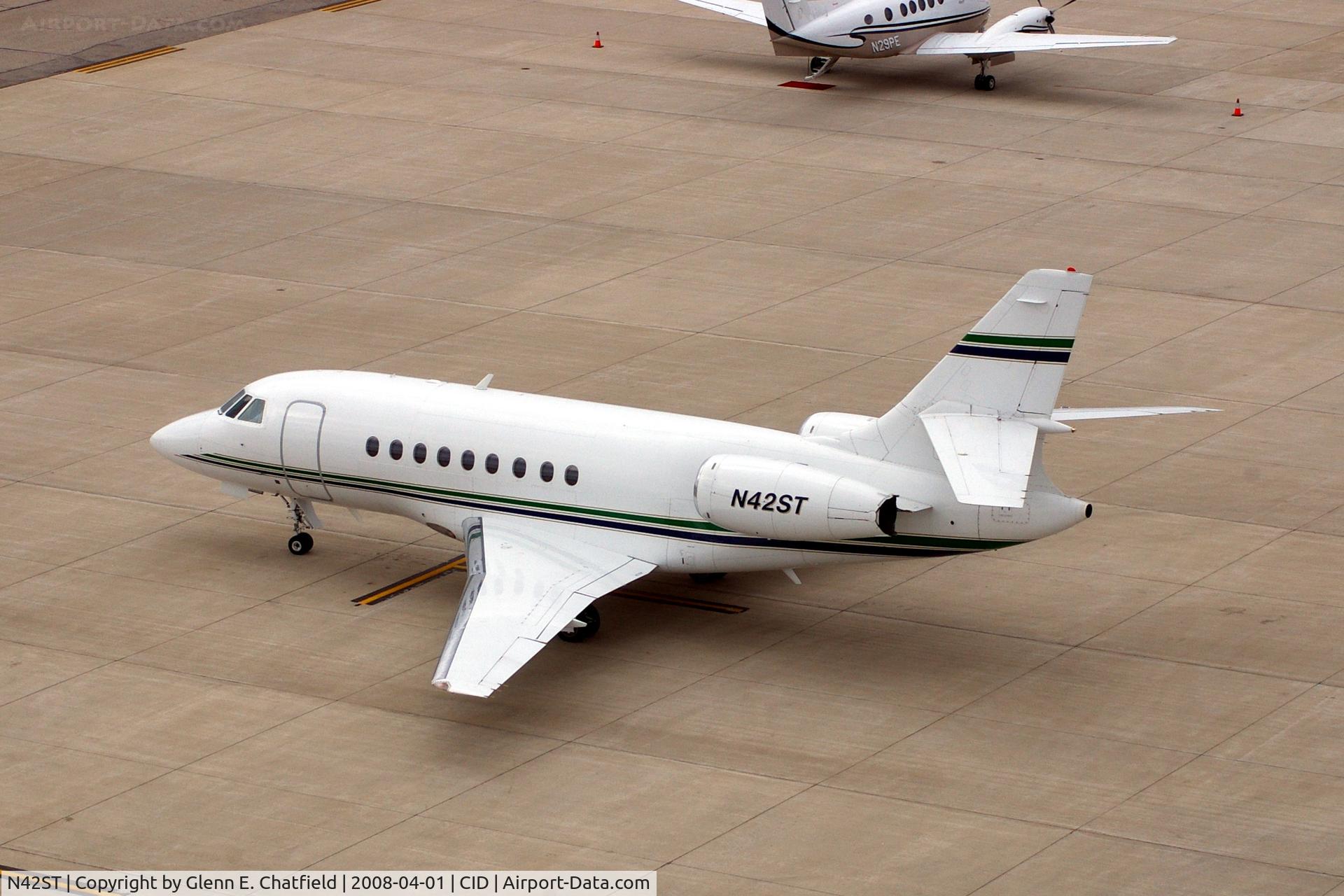 N42ST, 1996 Dassault Falcon 2000 C/N 39, Parked at Landmark