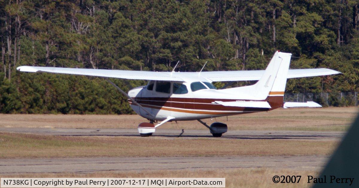 N738KG, 1977 Cessna 172N C/N 17270033, She got in lots of practice that day