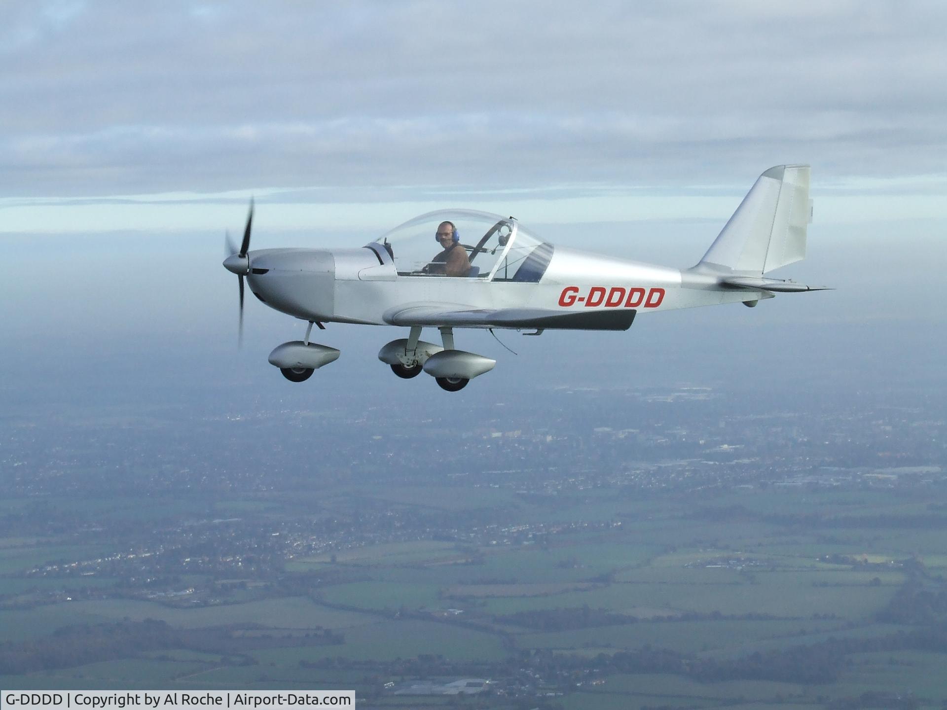 G-DDDD, 2007 Cosmik EV-97 TeamEurostar UK C/N 2907, Close formation with G-DDDD