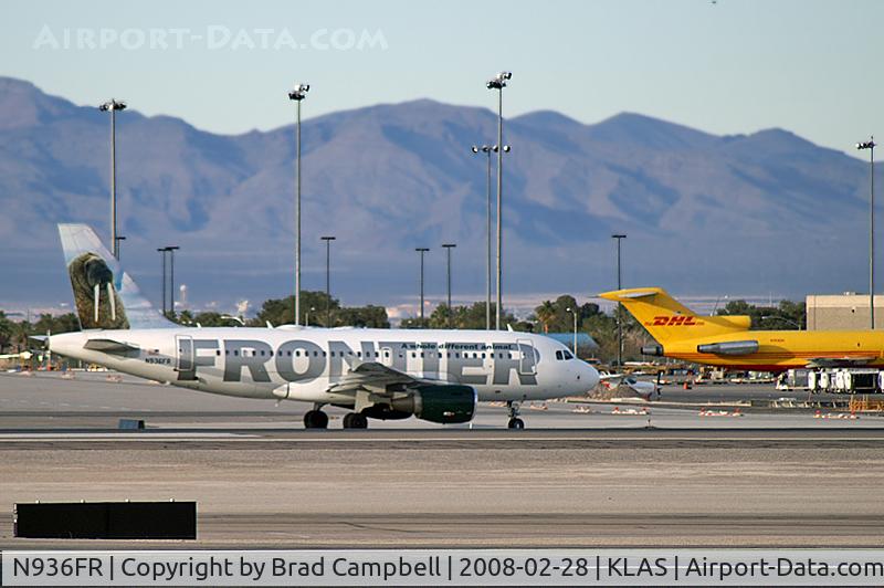 N936FR, 2005 Airbus A319-111 C/N 2392, Frontier Airlines - 'Earl the Walrus' / 2005 Airbus A319-111