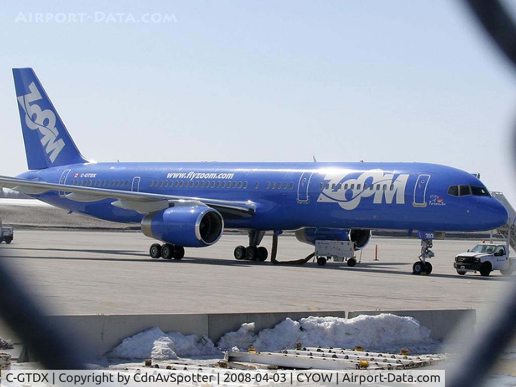 C-GTDX, 1990 Boeing 757-28A C/N 24544, Zoom's new B757-200 delivered March 29 from ILFC