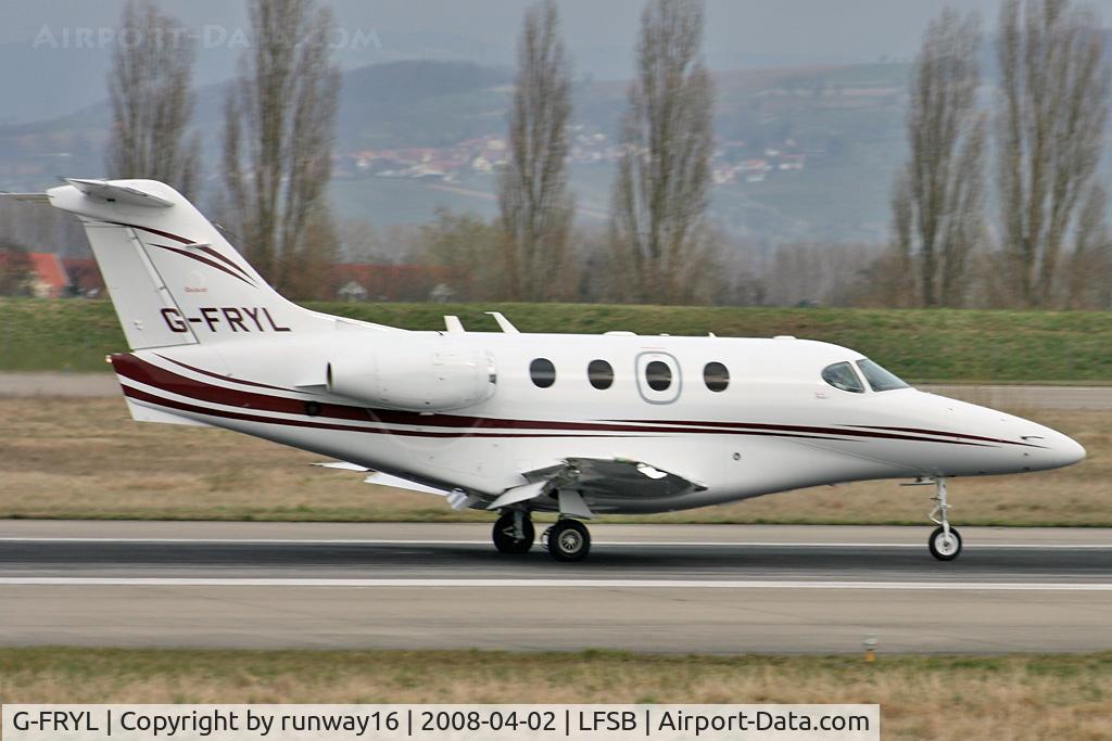 G-FRYL, 2004 Raytheon 390 Premier I C/N RB-97, landing on rwy 16