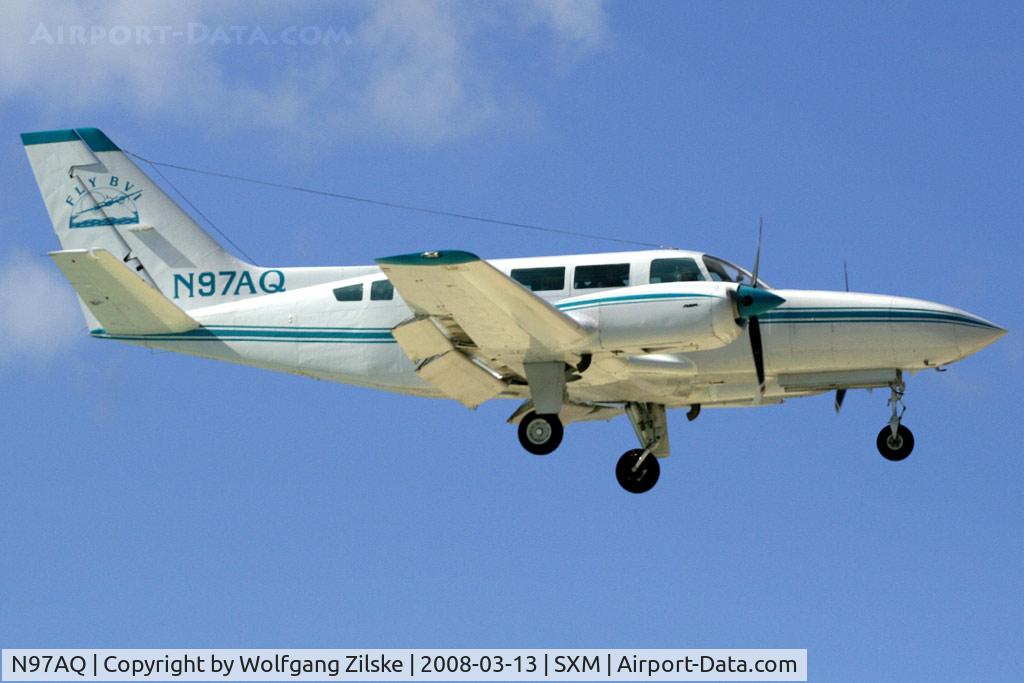 N97AQ, 1977 Cessna 404 Titan C/N 4040135, visitor