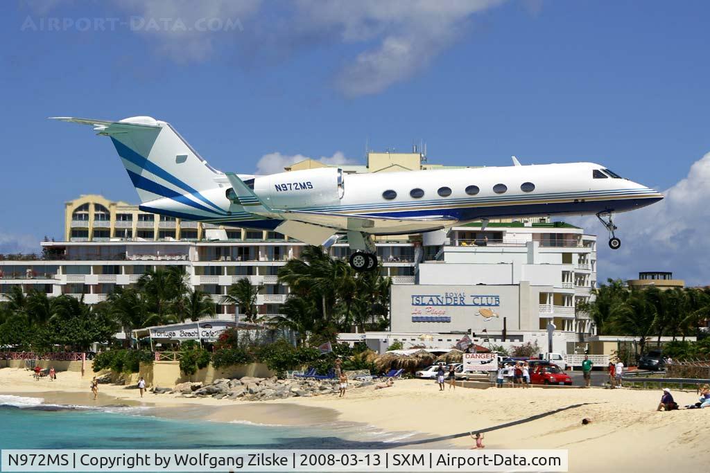 N972MS, 1996 Gulfstream Aerospace G-IV C/N 1285, visitor