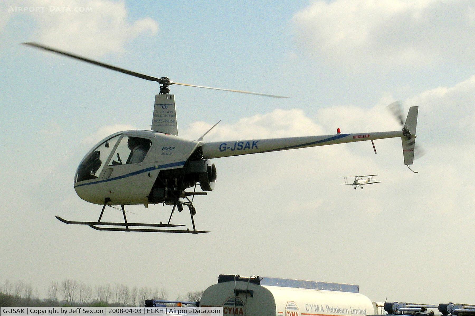 G-JSAK, 1999 Robinson R22 Beta C/N 2959, Take-off with G-ANJA on finals