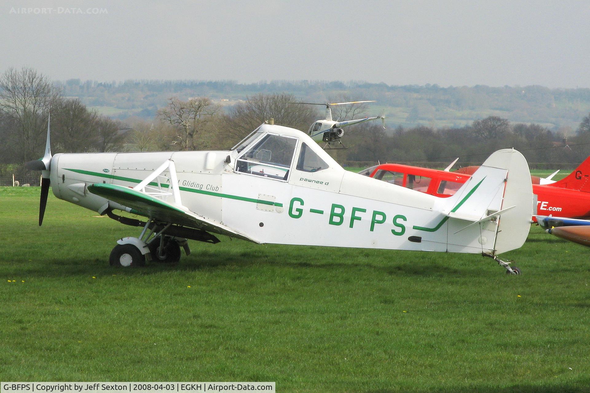 G-BFPS, 1978 Piper PA-25-235 Pawnee C/N 25-7856013, Parked at Lashenden/Headcorn UK