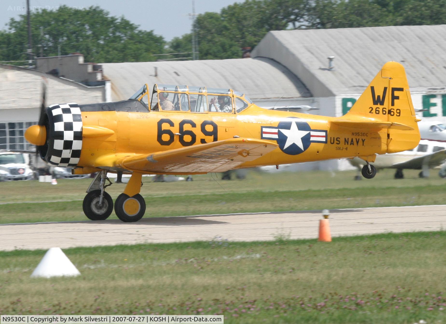N9530C, 1942 North American AT-6C C/N 8811083, Oshkosh 2007