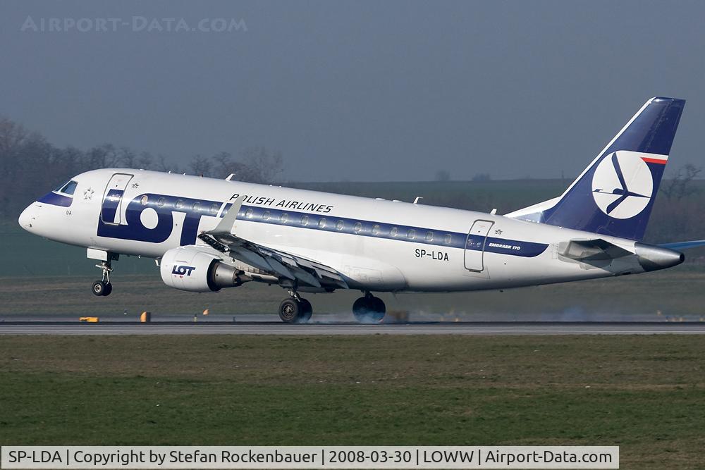 SP-LDA, 2004 Embraer 170ST (ERJ-170-100ST) C/N 17000023, Nice bird.