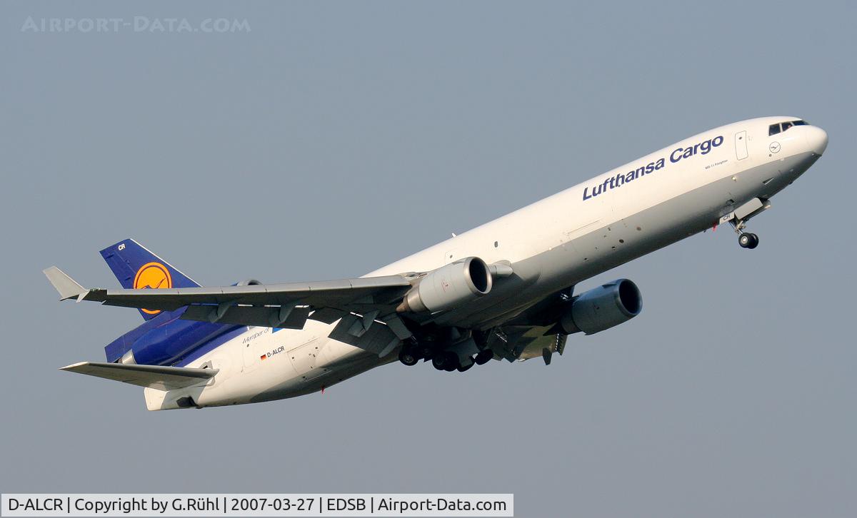 D-ALCR, 1994 McDonnell Douglas MD-11F C/N 48581, Pilot-Training(touch and go)here @ FKB!