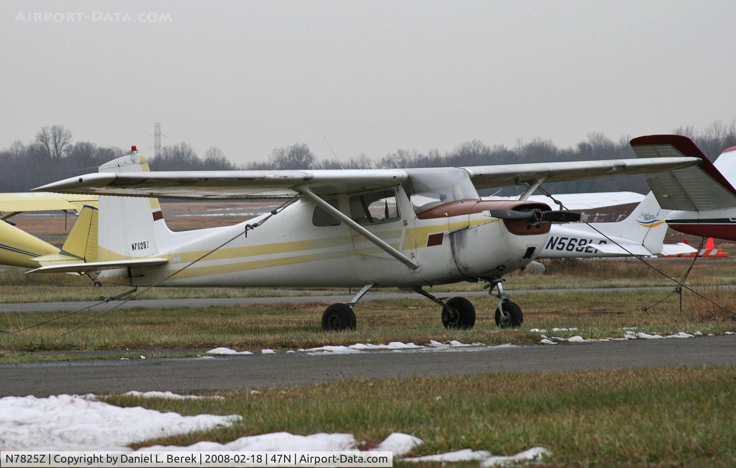 N7825Z, 1963 Cessna 150C C/N 15059925, The equipment may be old, but at least it's paid for.
