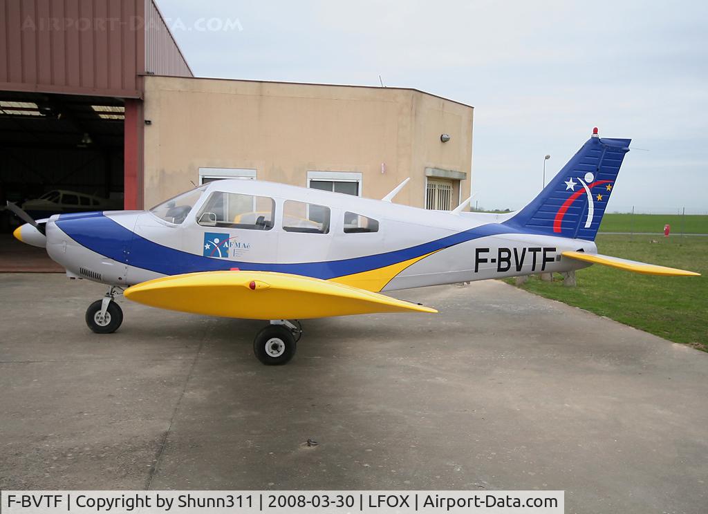 F-BVTF, Piper PA-28-180 Cherokee C/N 287405142, Waiting a new light flight under this grey weather...