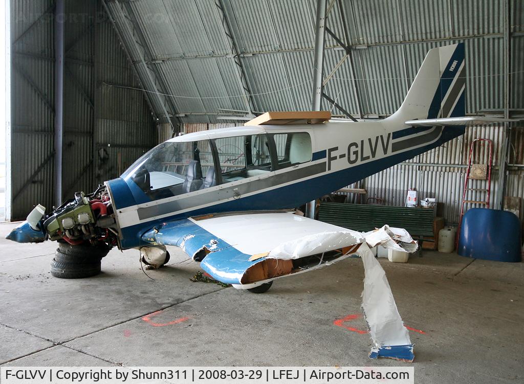 F-GLVV, Robin DR-400-160 Chevalier C/N 2172, Destroyed 3 days before this pic due to the wind... No injuries !