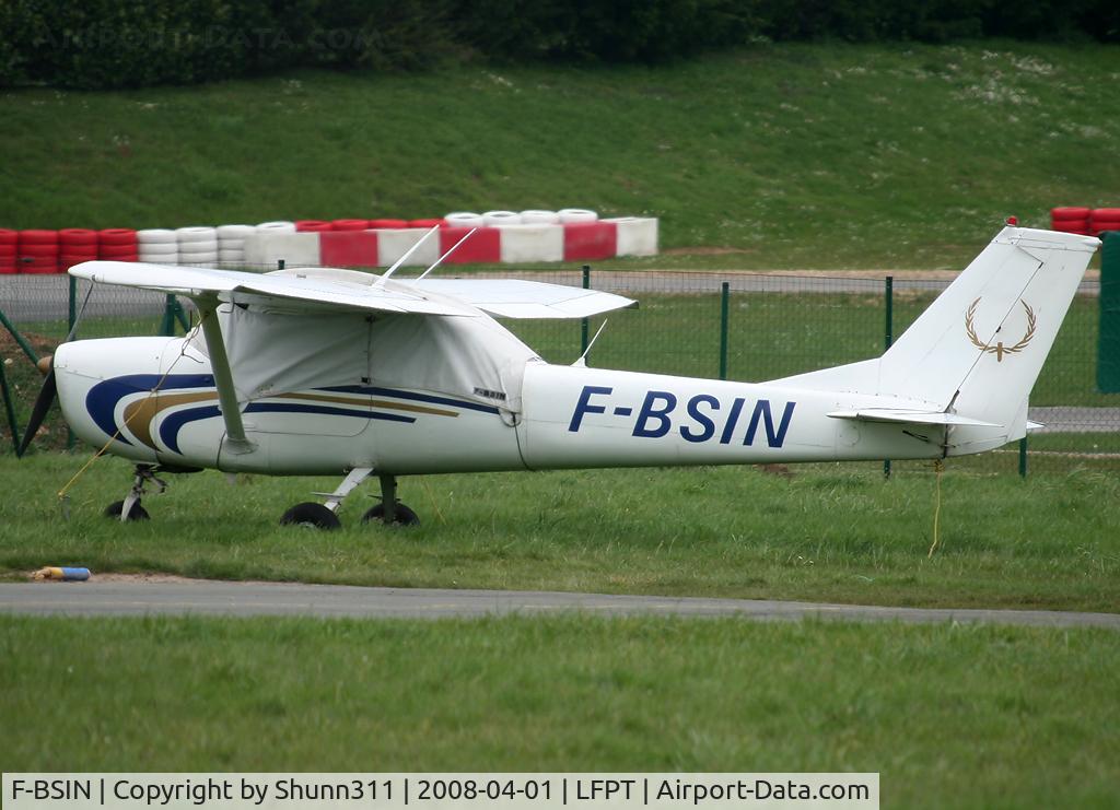 F-BSIN, Reims F150K C/N 0649, In the grass at the maintenance area...