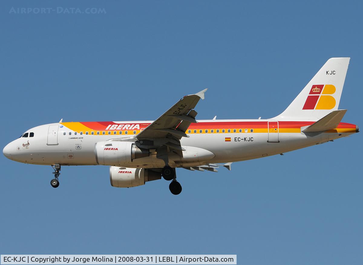 EC-KJC, 2007 Airbus A319-111 C/N 3255, 