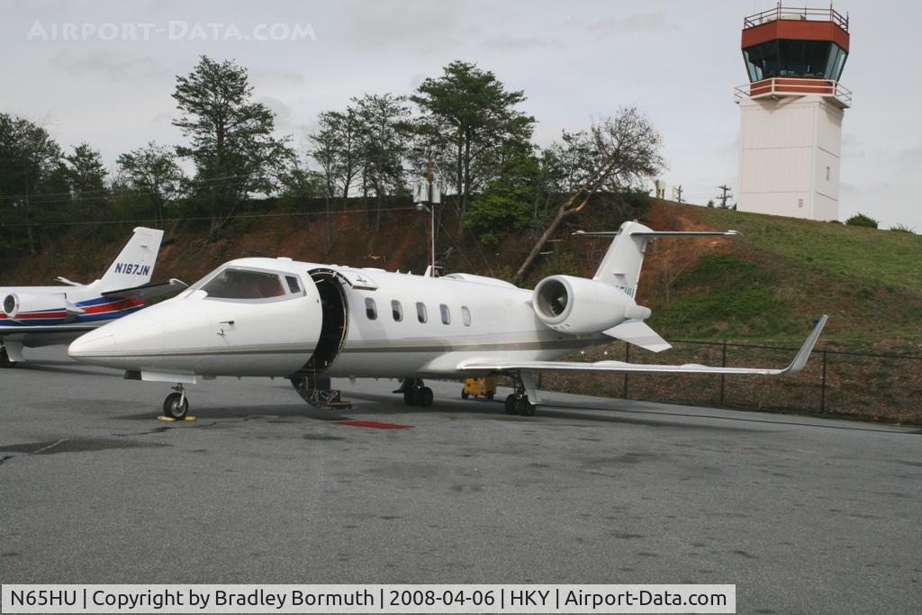 N65HU, 2001 Learjet Inc 60 C/N 228, A great day to take pictures.