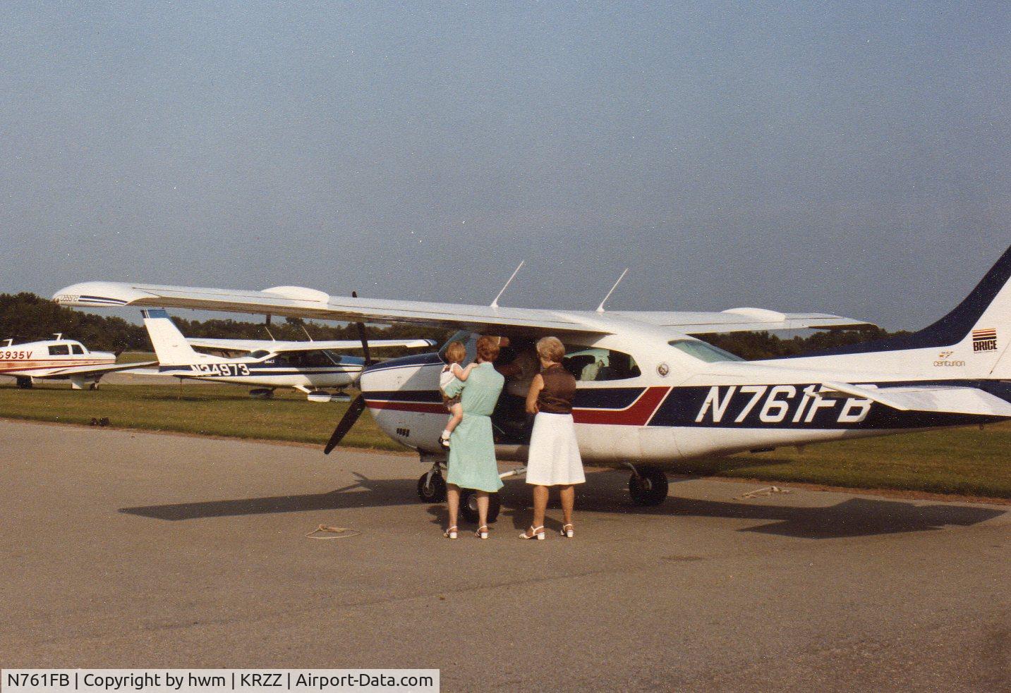N761FB, 1977 Cessna 210M Centurion C/N 21062212, 2nd owner