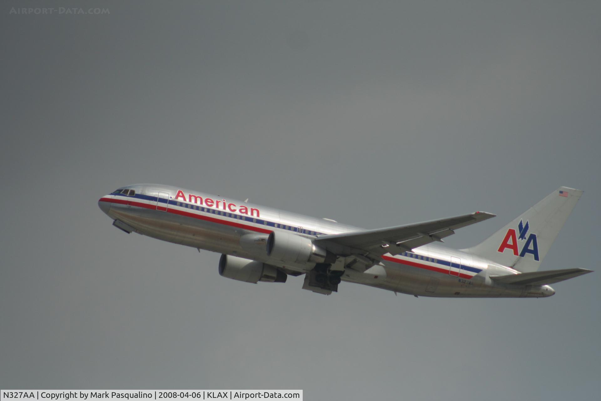 N327AA, 1986 Boeing 767-223 C/N 22327, Boeing 767-200
