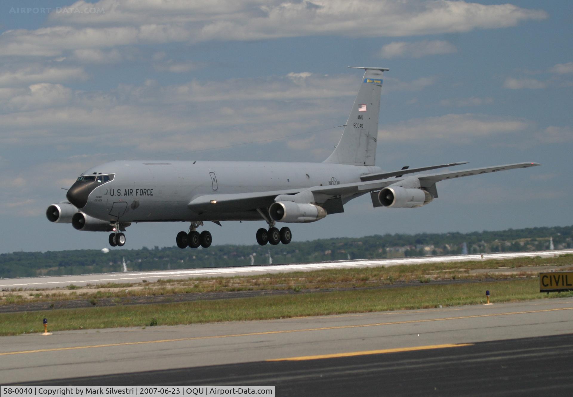 58-0040, 1958 Boeing KC-135E Stratotanker C/N 17785, Quonset Point, RI 2007 - KC-135E Stratotanker