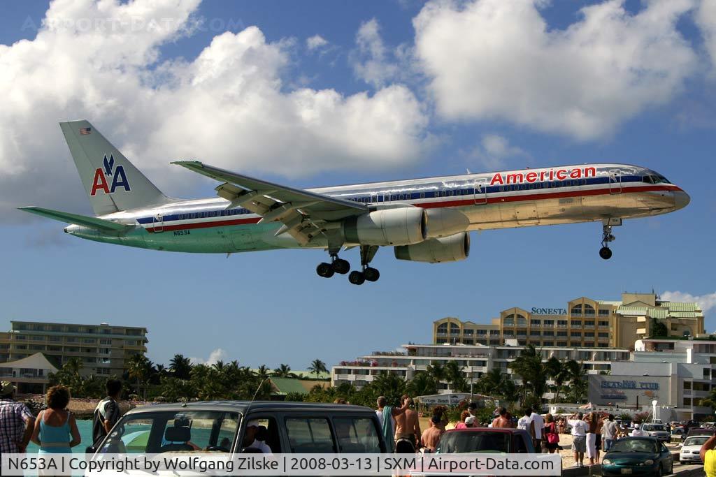 N653A, 1991 Boeing 757-223 C/N 24611, visitor