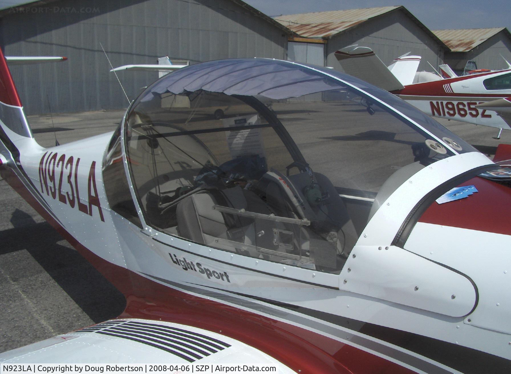 N923LA, 2007 Evektor-Aerotechnik Sportstar Plus C/N 20070923, 2007 Evektor-Aerotechnik SPORTSTAR PLUS, Rotax 912ULS 100 Hp, roomy cabin for two