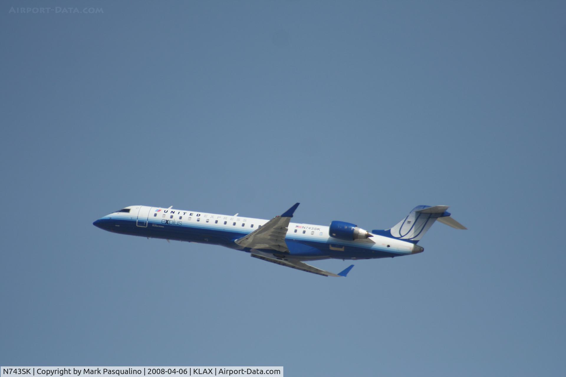 N743SK, 2005 Canadair CL-600-2C10 Regional Jet CRJ-700 C/N 10199, CL-600-2C10