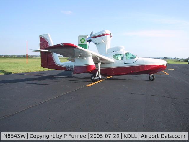 N8543W, 1985 Lake LA-4-200 Buccaneer C/N 1109, Ramp