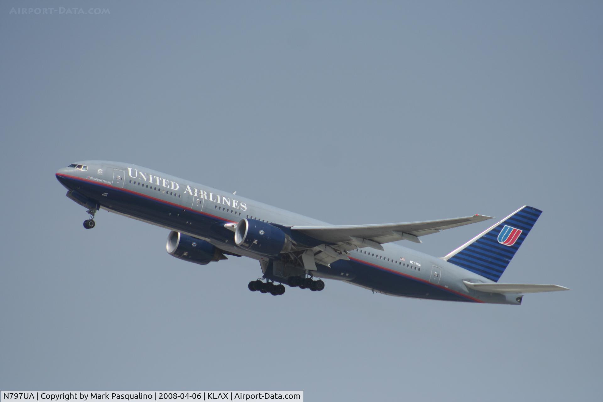 N797UA, 1998 Boeing 777-222 C/N 26924, Boeing 777-200