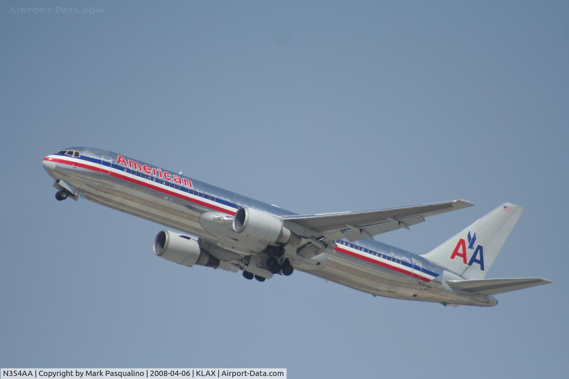 N354AA, 1988 Boeing 767-323 C/N 24035, Boeing 767-300