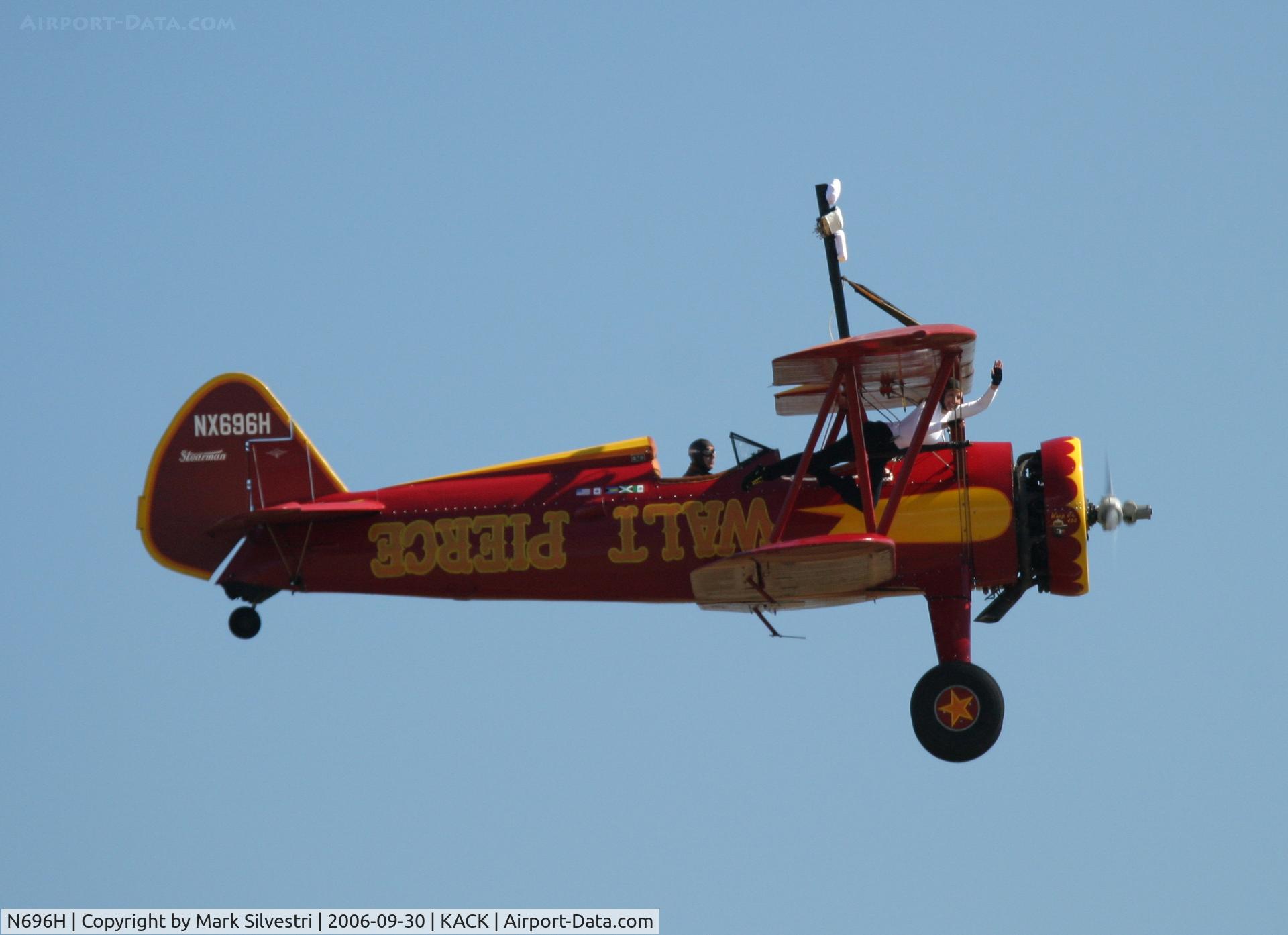 N696H, 1942 Boeing A75 C/N 75-3326, Nantucket Airshow 2006