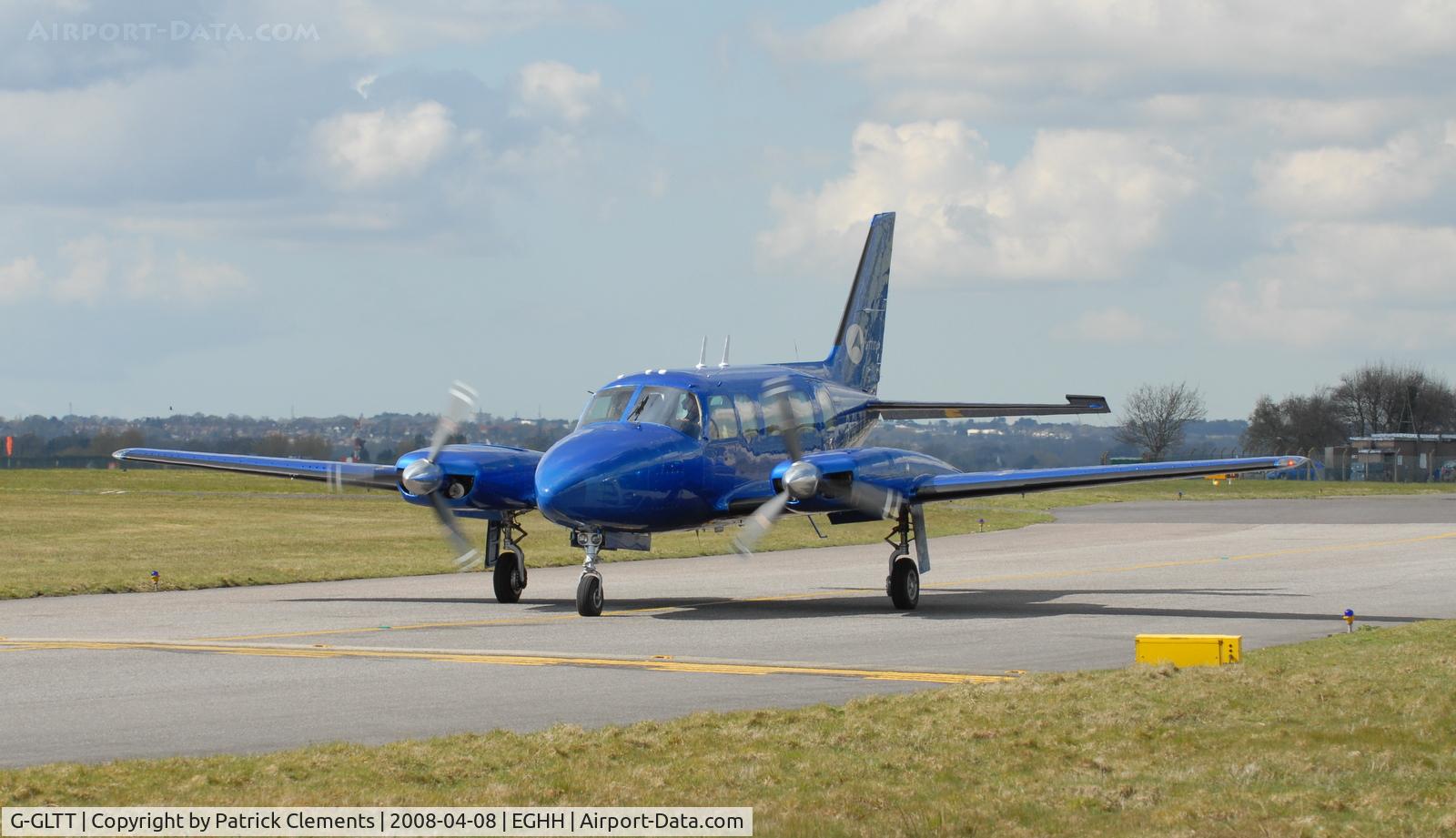 G-GLTT, 1984 Piper PA-31-350 Navajo Chieftain Chieftain C/N 31-8452004, RADIO CHECK PRIOR TO TAXI