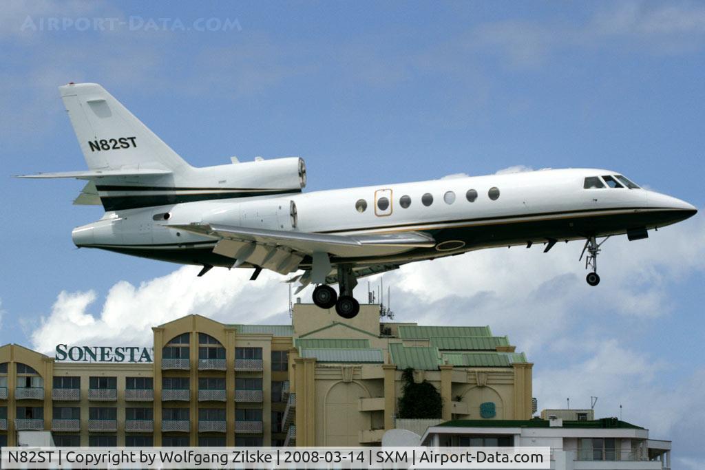 N82ST, 1982 Dassault Falcon 50 C/N 85, visitor