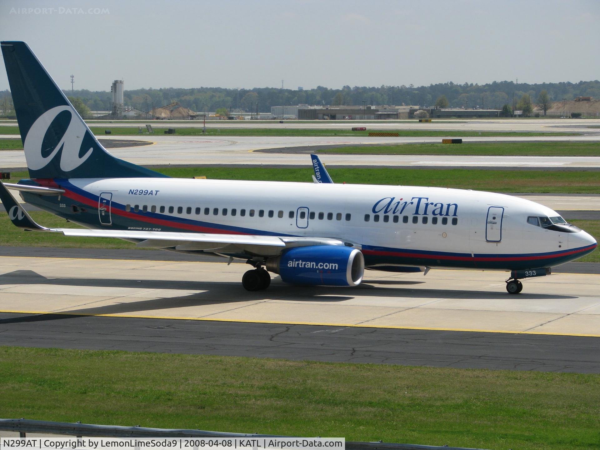 N299AT, 2006 Boeing 737-76N C/N 32678, My day at KATL