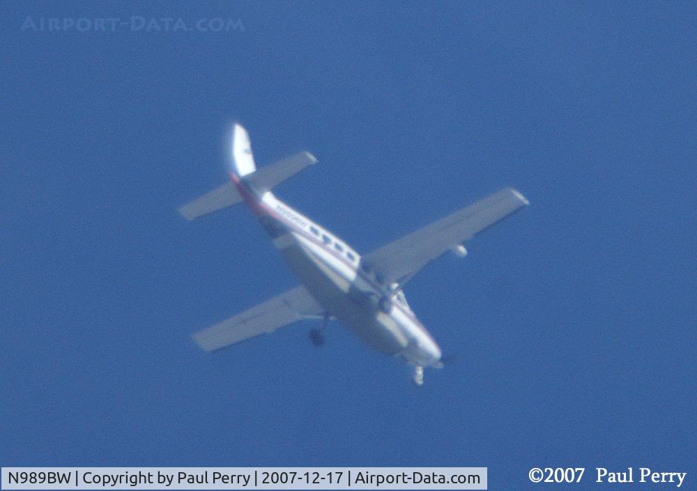 N989BW, 2004 Cessna 208B C/N 208B1058, Trolling over Ahoskie