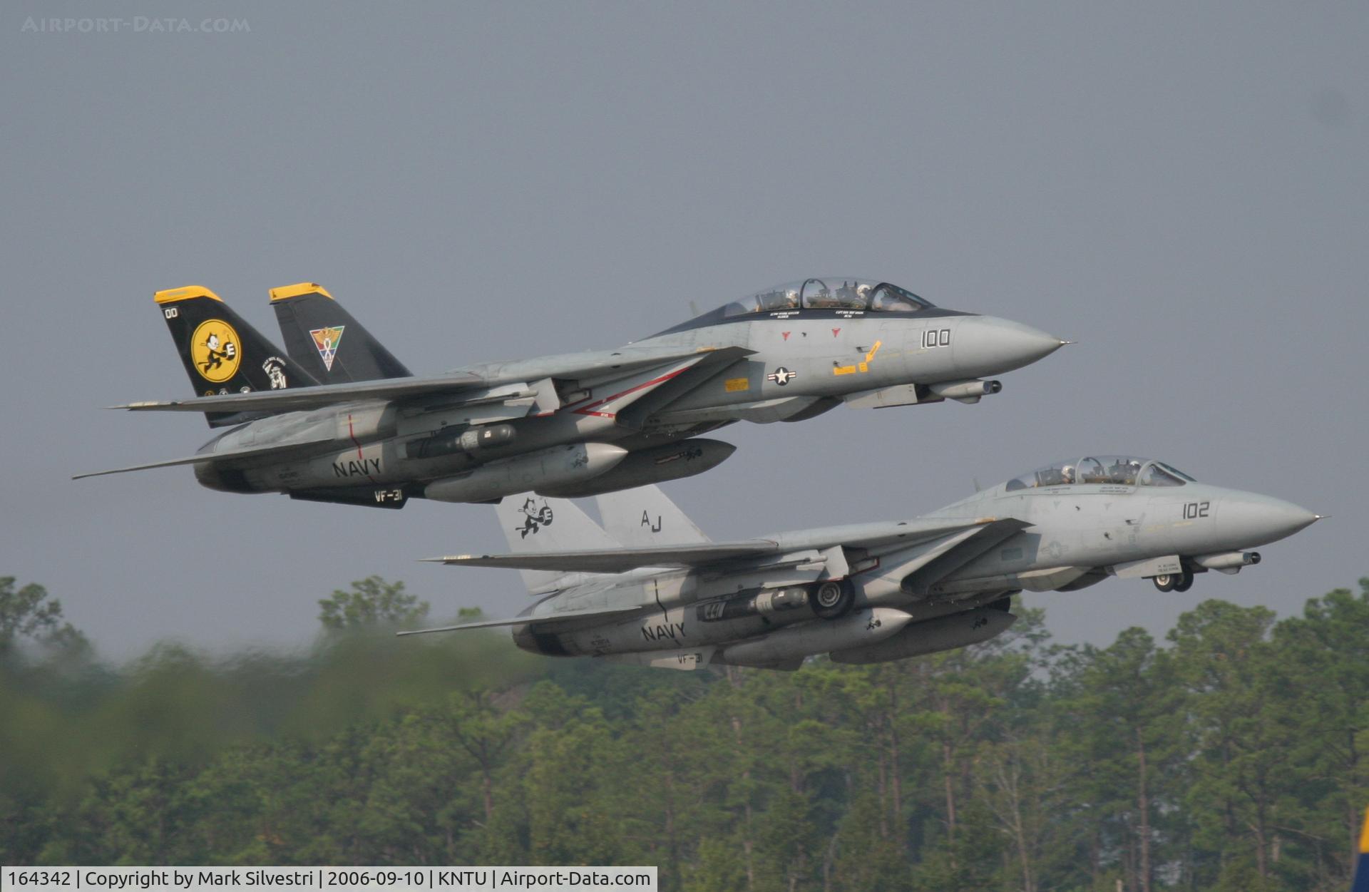 164342, Grumman F-14D Tomcat C/N 617/D-22, Oceana Airshow 2006