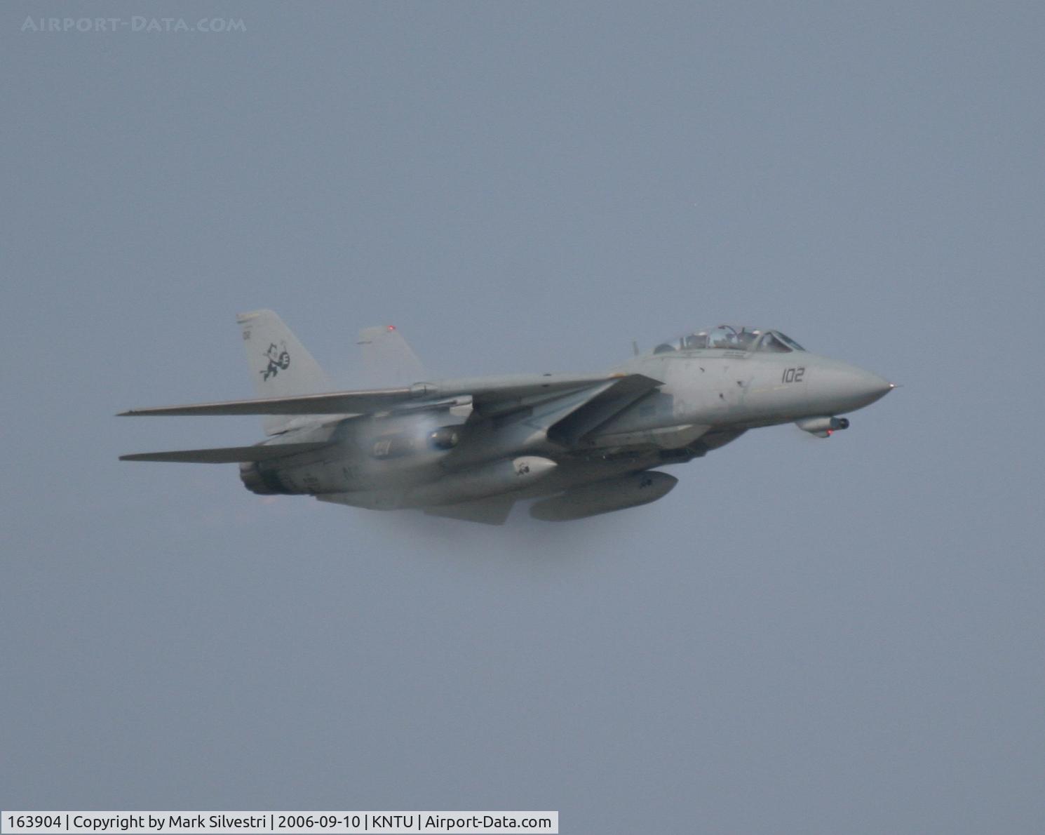163904, Grumman F-14D Tomcat C/N 614/D-19, Oceana NAS 2006