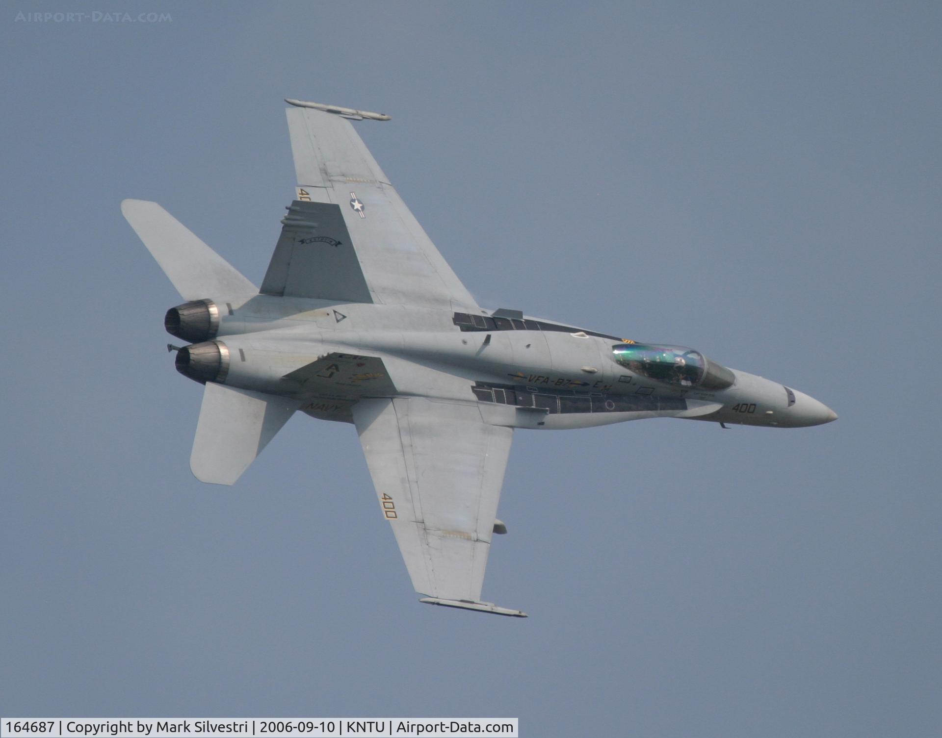 164687, McDonnell Douglas F/A-18C Hornet C/N 1120, Oceana NAS 2006