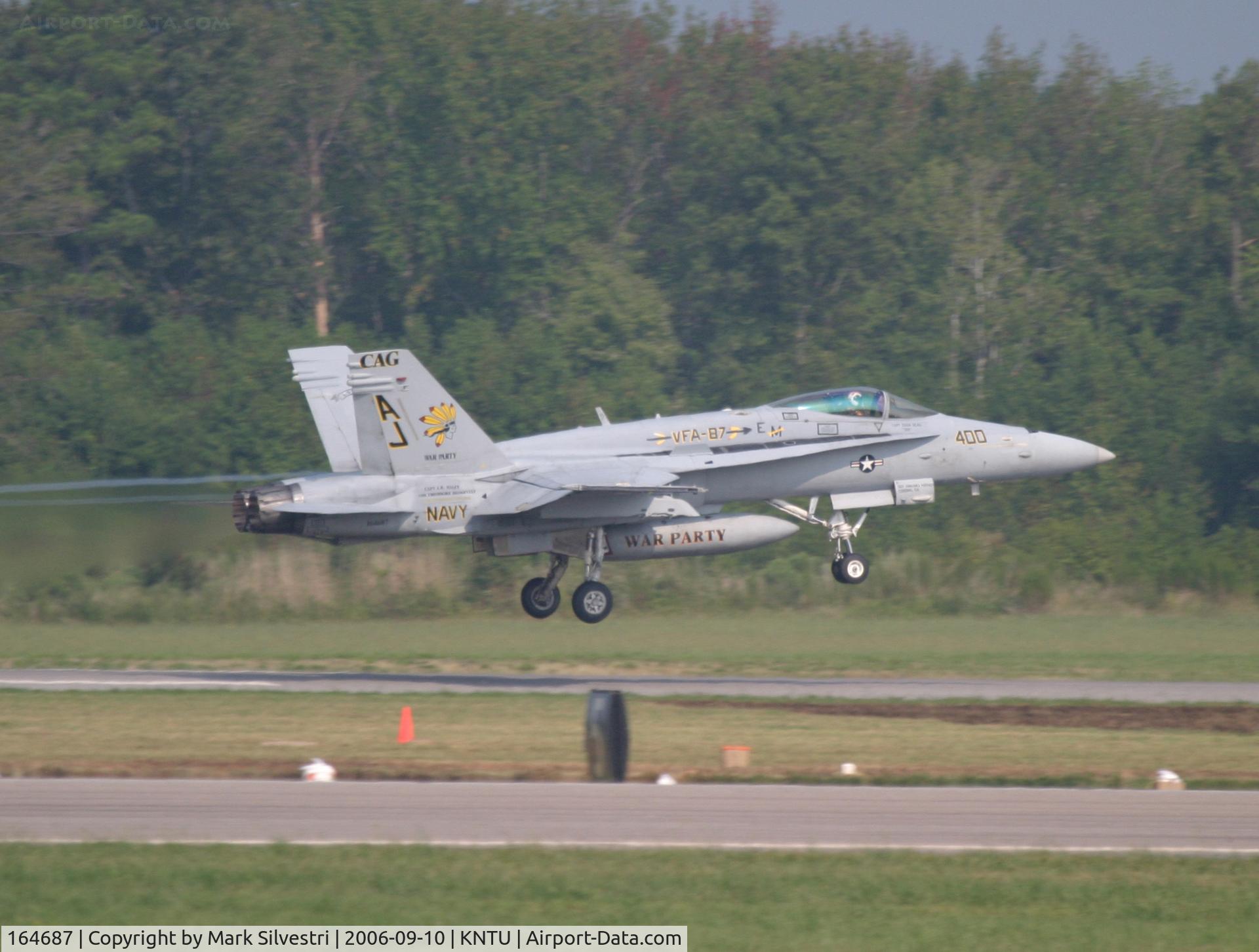 164687, McDonnell Douglas F/A-18C Hornet C/N 1120, Oceana NAS 2006